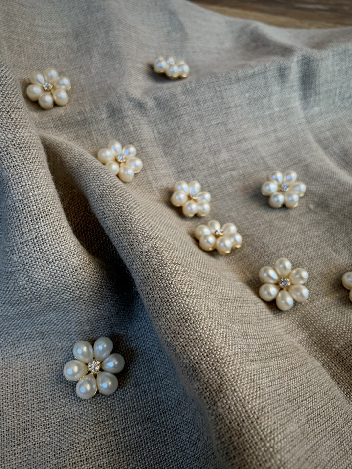 Mrs. Darcy - Button